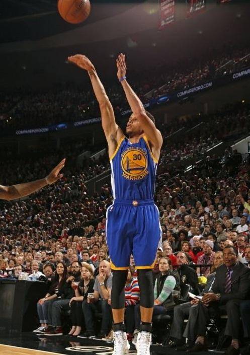 球季节中的 球季节中的