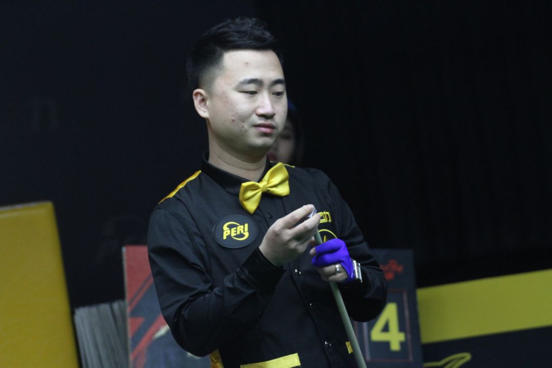 球的观众来 球的观众来