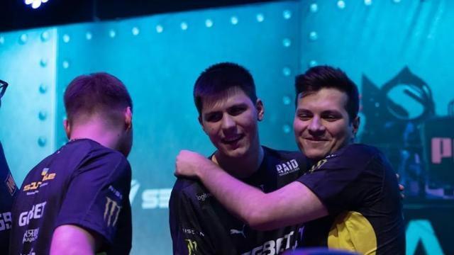 是充满命运 是充满命运