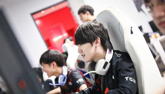 足球赛事 足球赛事