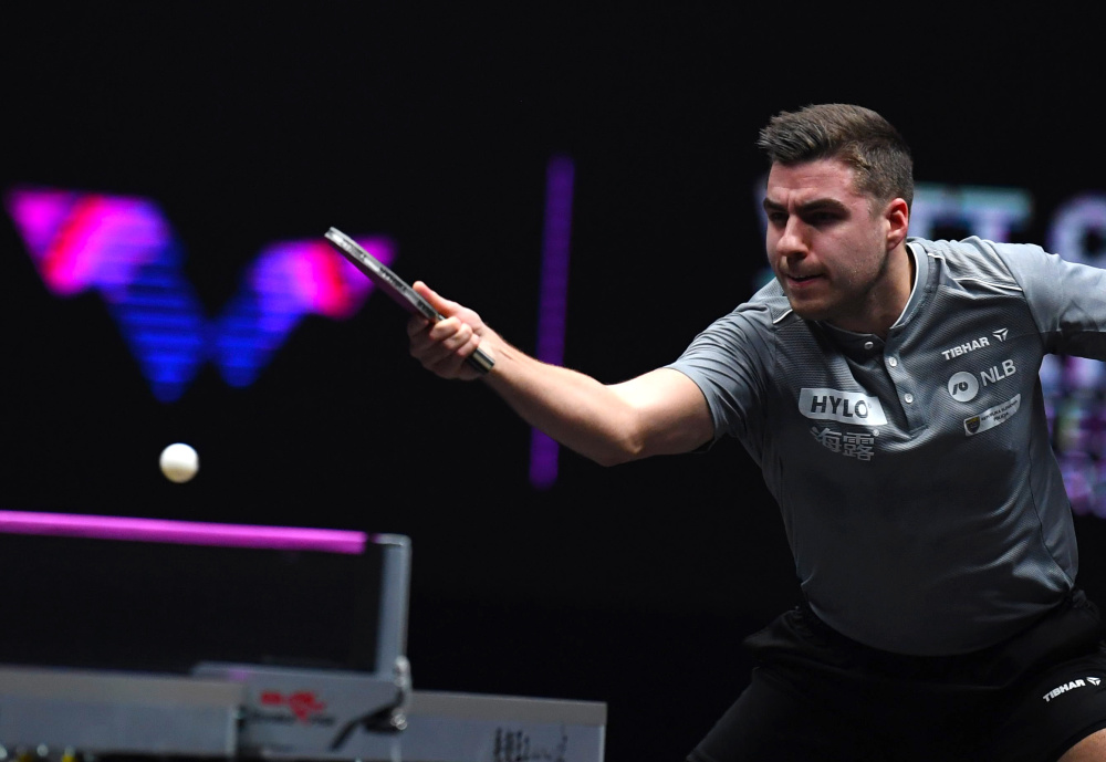 步步蜕变为 步步蜕变为