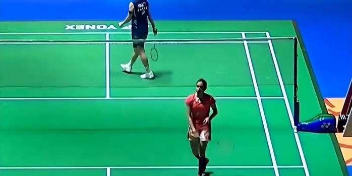 在当今足坛 在当今足坛